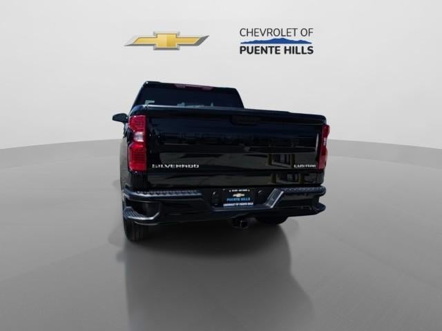 2026 Chevrolet Silverado 1500 Crew Cab Short Box 2-Wheel Drive Custom