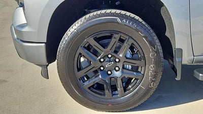 2026 Chevrolet Silverado 1500 Crew Cab Short Box 2-Wheel Drive Custom