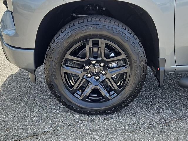 2026 Chevrolet Silverado 1500 Crew Cab Short Box 2-Wheel Drive Custom
