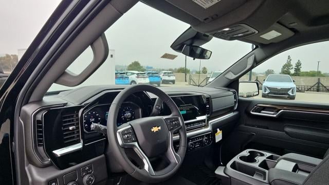 2026 Chevrolet Silverado 1500 Crew Cab Short Box 2-Wheel Drive LT