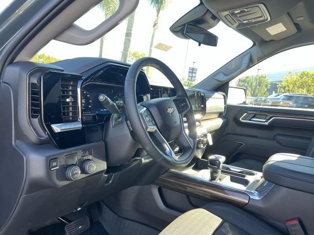 2026 Chevrolet Silverado 1500 Crew Cab Short Box 2-Wheel Drive LT