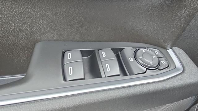 2026 Chevrolet Silverado 1500 Crew Cab Short Box 2-Wheel Drive LT