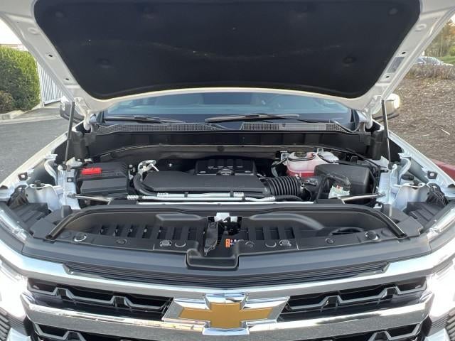 2026 Chevrolet Silverado 1500 Crew Cab Short Box 2-Wheel Drive LT