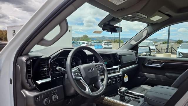 2026 Chevrolet Silverado 1500 Crew Cab Short Box 2-Wheel Drive RST