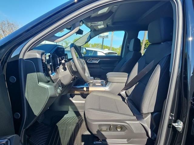 2026 Chevrolet Silverado 1500 Crew Cab Short Box 2-Wheel Drive RST
