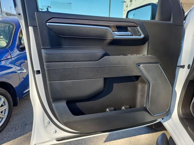 2026 Chevrolet Silverado 1500 Crew Cab Short Box 2-Wheel Drive RST
