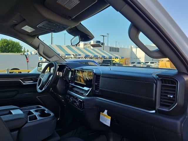 2026 Chevrolet Silverado 1500 Crew Cab Short Box 2-Wheel Drive RST