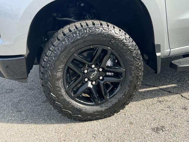 2026 Chevrolet Silverado 1500 Crew Cab Short Box 4-Wheel Drive Custom Trail Boss