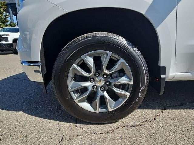 2026 Chevrolet Silverado 1500 Crew Cab Short Box 4-Wheel Drive LT 2FL