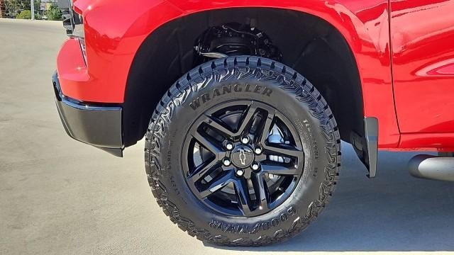 2026 Chevrolet Silverado 1500 Crew Cab Short Box 4-Wheel Drive Custom Trail Boss
