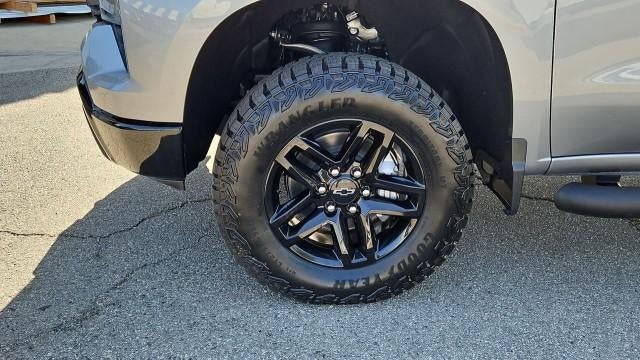 2026 Chevrolet Silverado 1500 Crew Cab Short Box 4-Wheel Drive Custom Trail Boss