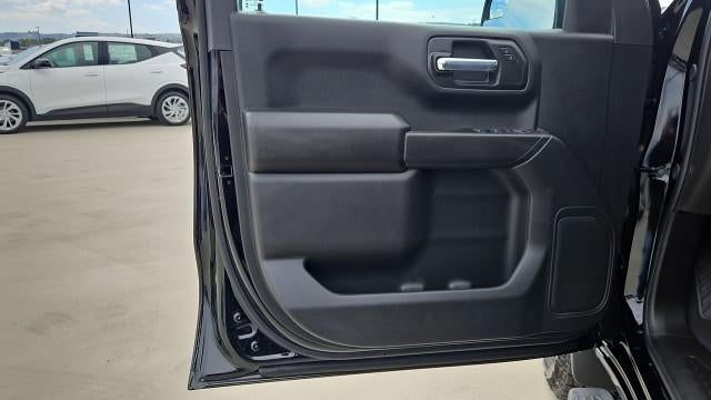 2026 Chevrolet Silverado 1500 Crew Cab Short Box 4-Wheel Drive Custom Trail Boss