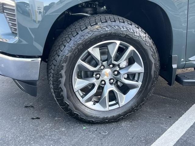 2026 Chevrolet Silverado 1500 Crew Cab Short Box 4-Wheel Drive LT 1LT