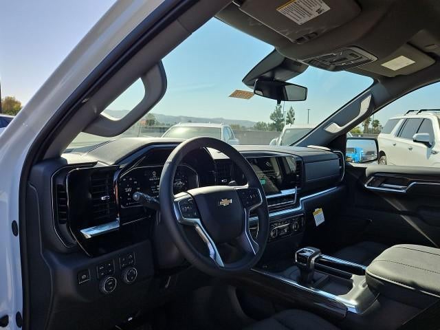 2026 Chevrolet Silverado 1500 Crew Cab Short Box 4-Wheel Drive LT 1LT