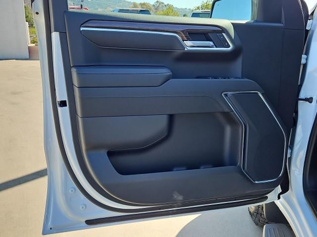 2026 Chevrolet Silverado 1500 Crew Cab Short Box 4-Wheel Drive LT 1LT
