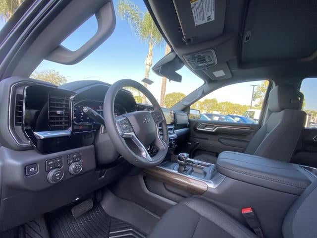 2026 Chevrolet Silverado 1500 Crew Cab Short Box 4-Wheel Drive RST