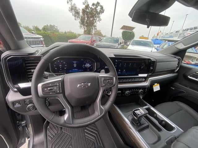 2026 Chevrolet Silverado 1500 Crew Cab Short Box 4-Wheel Drive RST