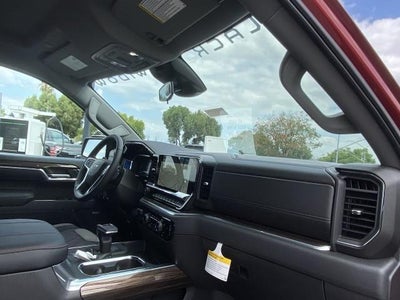 2025 Chevrolet Silverado 1500 Crew Cab Short Box 4-Wheel Drive RST