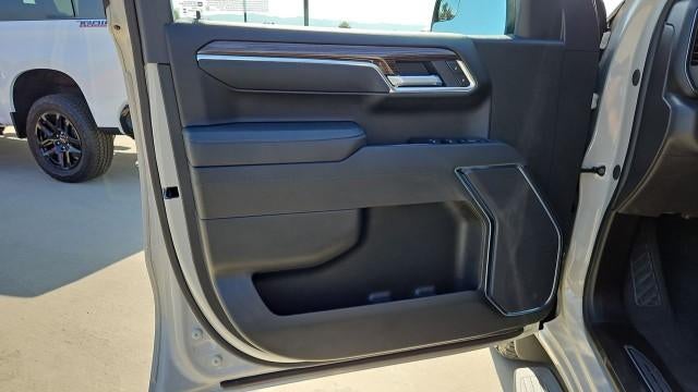 2026 Chevrolet Silverado 1500 Crew Cab Short Box 4-Wheel Drive RST