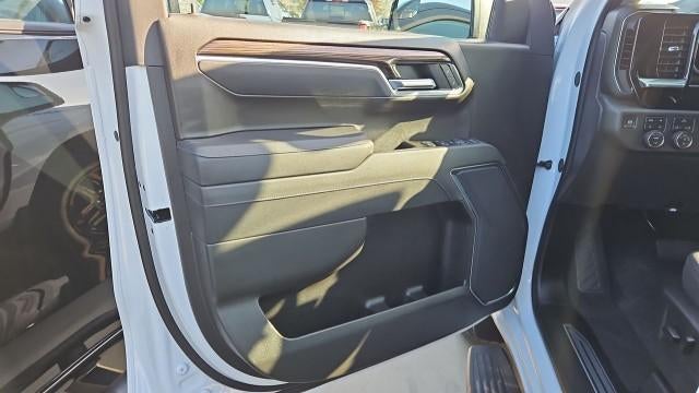 2026 Chevrolet Silverado 1500 Crew Cab Short Box 4-Wheel Drive RST