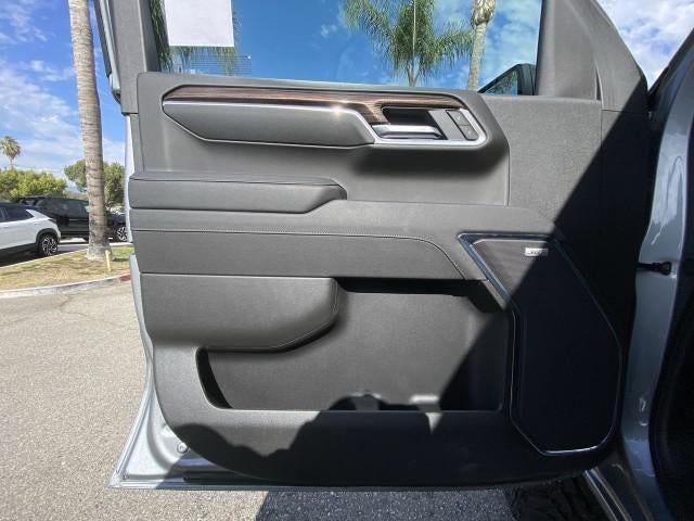 2025 Chevrolet Silverado 1500 Crew Cab Short Box 4-Wheel Drive RST