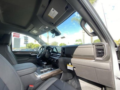 2025 Chevrolet Silverado 1500 Crew Cab Short Box 4-Wheel Drive RST