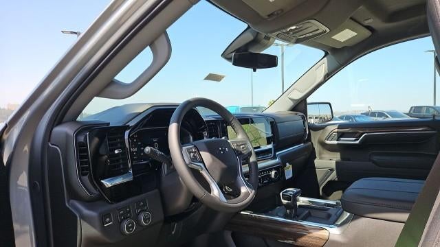 2026 Chevrolet Silverado 1500 Crew Cab Short Box 4-Wheel Drive RST
