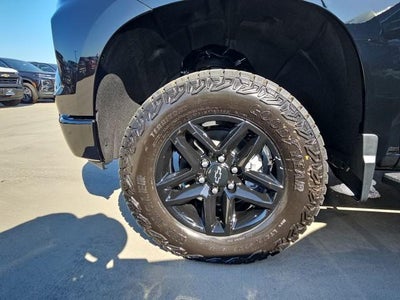 2026 Chevrolet Silverado 1500 Crew Cab Short Box 4-Wheel Drive LT Trail Boss