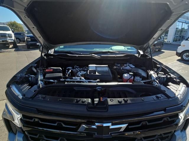 2026 Chevrolet Silverado 1500 Crew Cab Short Box 4-Wheel Drive LT Trail Boss