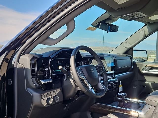 2026 Chevrolet Silverado 1500 Crew Cab Short Box 4-Wheel Drive LT Trail Boss