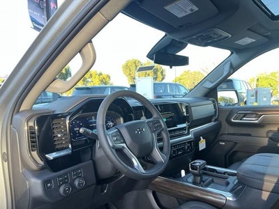 2026 Chevrolet Silverado 1500 Crew Cab Short Box 4-Wheel Drive LT Trail Boss