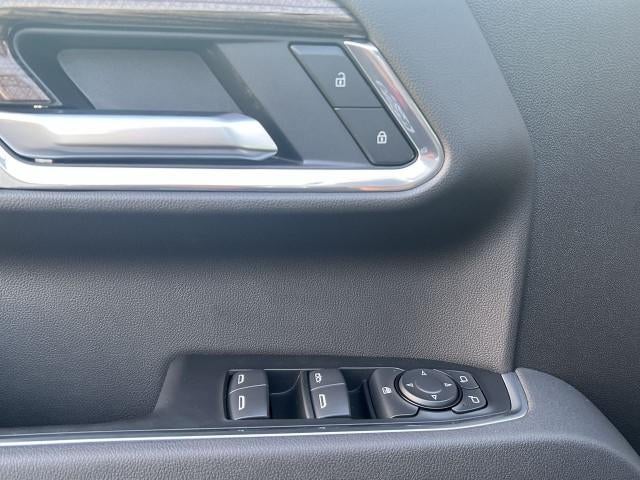 2026 Chevrolet Silverado 1500 Crew Cab Short Box 4-Wheel Drive LT Trail Boss