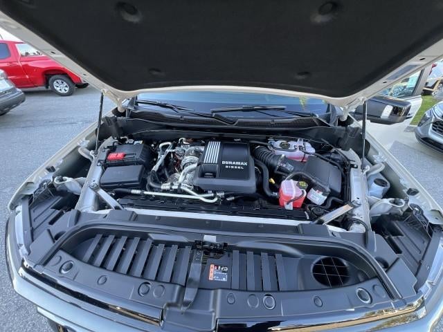 2026 Chevrolet Silverado 1500 Crew Cab Short Box 4-Wheel Drive ZR2