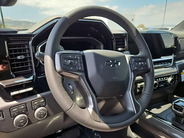 2026 Chevrolet Silverado 1500 Crew Cab Short Box 4-Wheel Drive ZR2