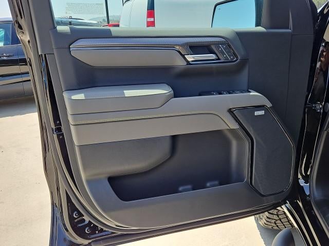2026 Chevrolet Silverado 1500 Crew Cab Short Box 4-Wheel Drive ZR2