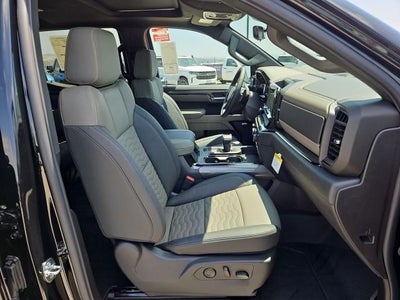 2026 Chevrolet Silverado 1500 Crew Cab Short Box 4-Wheel Drive ZR2