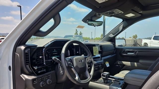 2026 Chevrolet Silverado 1500 Crew Cab Short Box 4-Wheel Drive ZR2