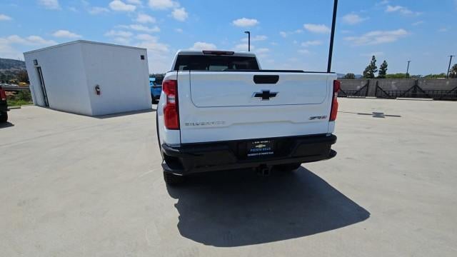2026 Chevrolet Silverado 1500 Crew Cab Short Box 4-Wheel Drive ZR2