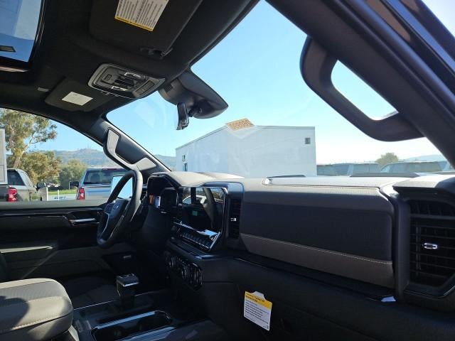2026 Chevrolet Silverado 1500 Crew Cab Short Box 4-Wheel Drive ZR2