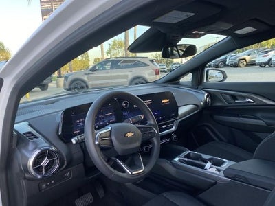 2026 Chevrolet Equinox EV 4dr LT1 w/PCY