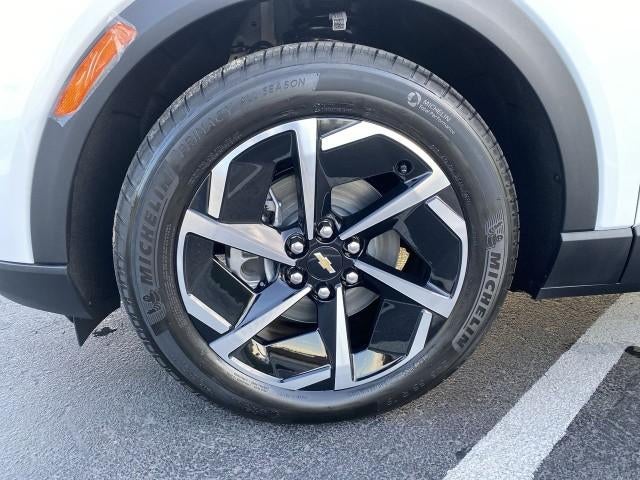 2026 Chevrolet Equinox EV 4dr LT1 w/PCY