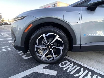 2026 Chevrolet Equinox EV 4dr LT1 w/PCY