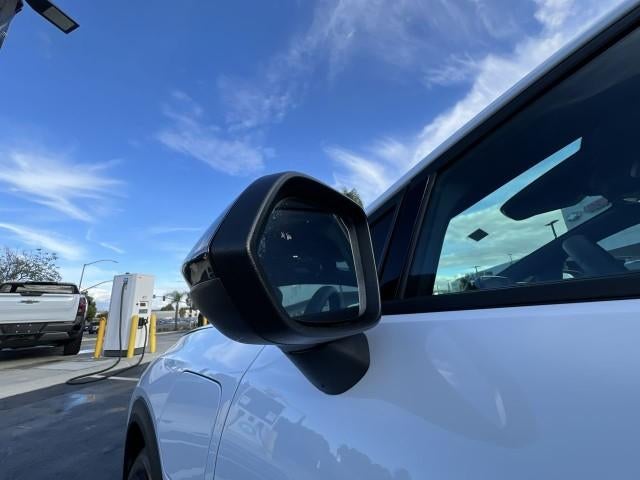 2026 Chevrolet Equinox EV 4dr LT1 w/PCY