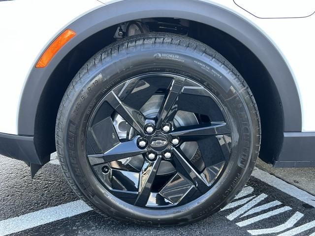 2026 Chevrolet Equinox EV 4dr LT1 w/PCY