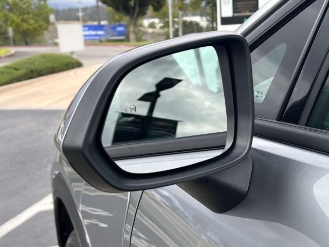 2026 Chevrolet Equinox EV 4dr LT1 w/PCY