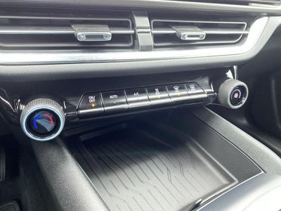 2026 Chevrolet Equinox EV 4dr LT1 w/PCY