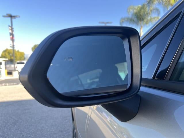 2026 Chevrolet Equinox EV 4dr LT1 w/PCY