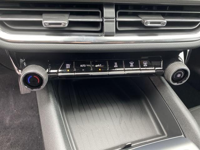 2026 Chevrolet Equinox EV 4dr LT1 w/PCY