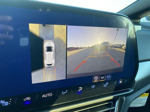 2026 Chevrolet Equinox EV 4dr LT1 w/PCY