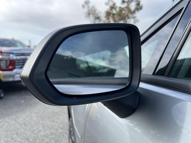 2026 Chevrolet Equinox EV 4dr LT1 w/PCY